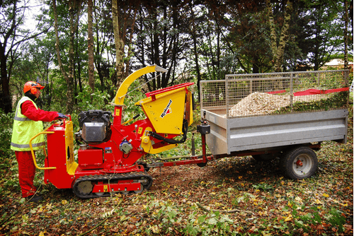 Matériel forestier - Broyeur de branches - Broyeur de branches sur chenilles VEGETOR C