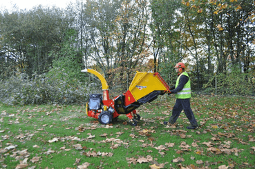 Matériel forestier - Broyeur de branches - Broyeur de branches autotracté VEGETOR DA