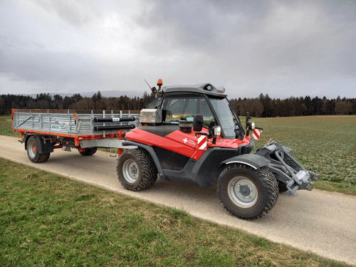 Entretien - Porte Outils - Tracteur de pente porte outils TERRATRAC TT 