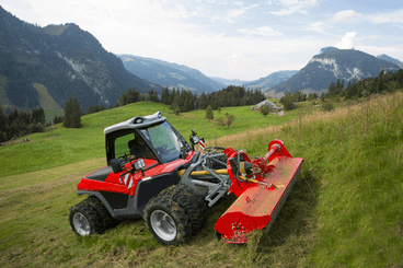 Entretien - Porte Outils - Tracteur de pente porte outils TERRATRAC TT 