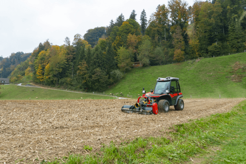 Entretien - Porte Outils - Tracteur de pente porte outils TERRATRAC TT 
