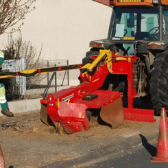 Matériel forestier - Autres matériels forestiers - Rogneuse de souches sur tracteur XYLOCROK T